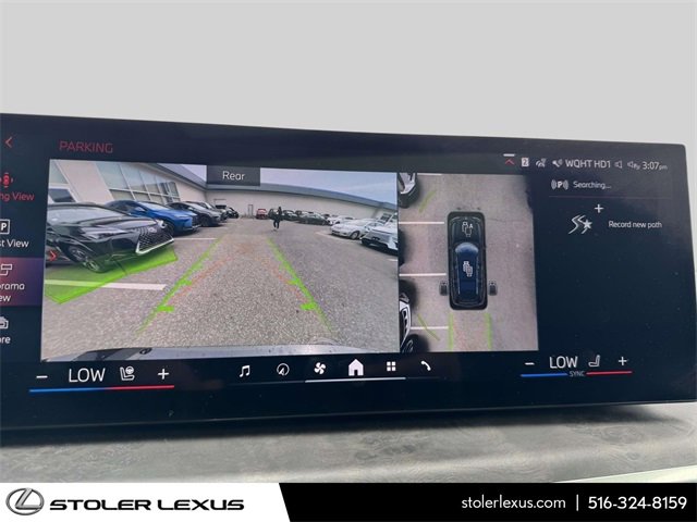 Used 2024 BMW X7 xDrive40i w/ Executive Package image 36