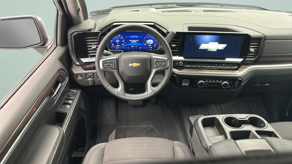 Used 2024 Chevrolet Silverado 1500 LT AWD/4WD image 12