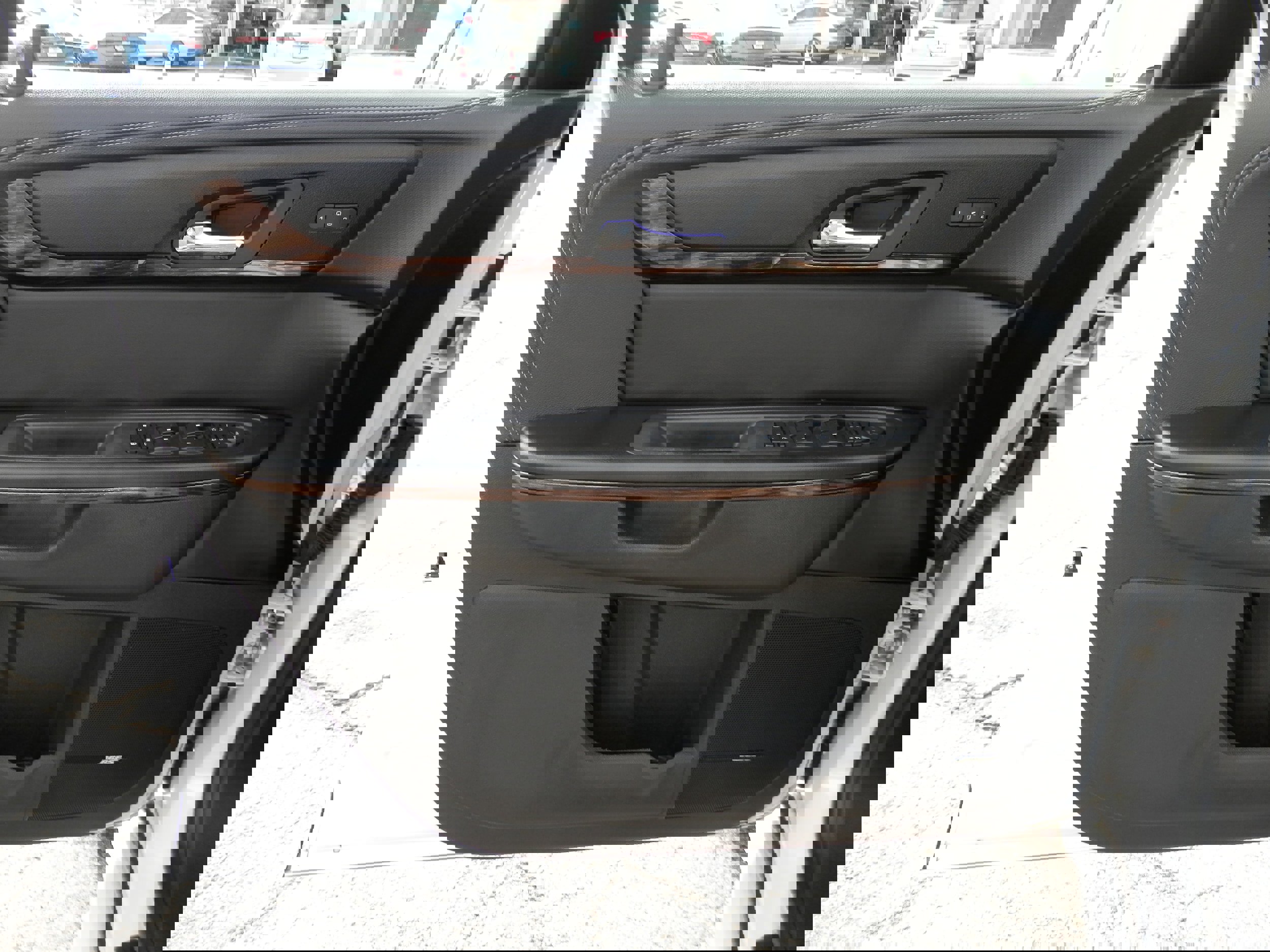 Used 2016 GMC Acadia Denali image 15