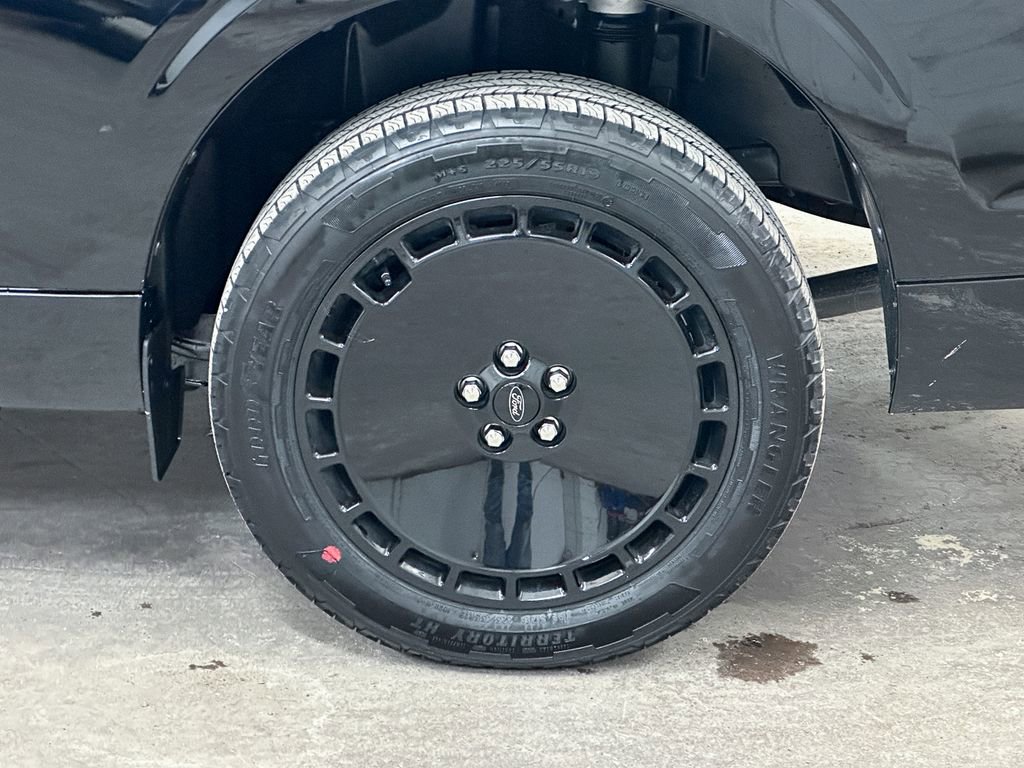 New 2026 Ford Maverick Lobo image 40