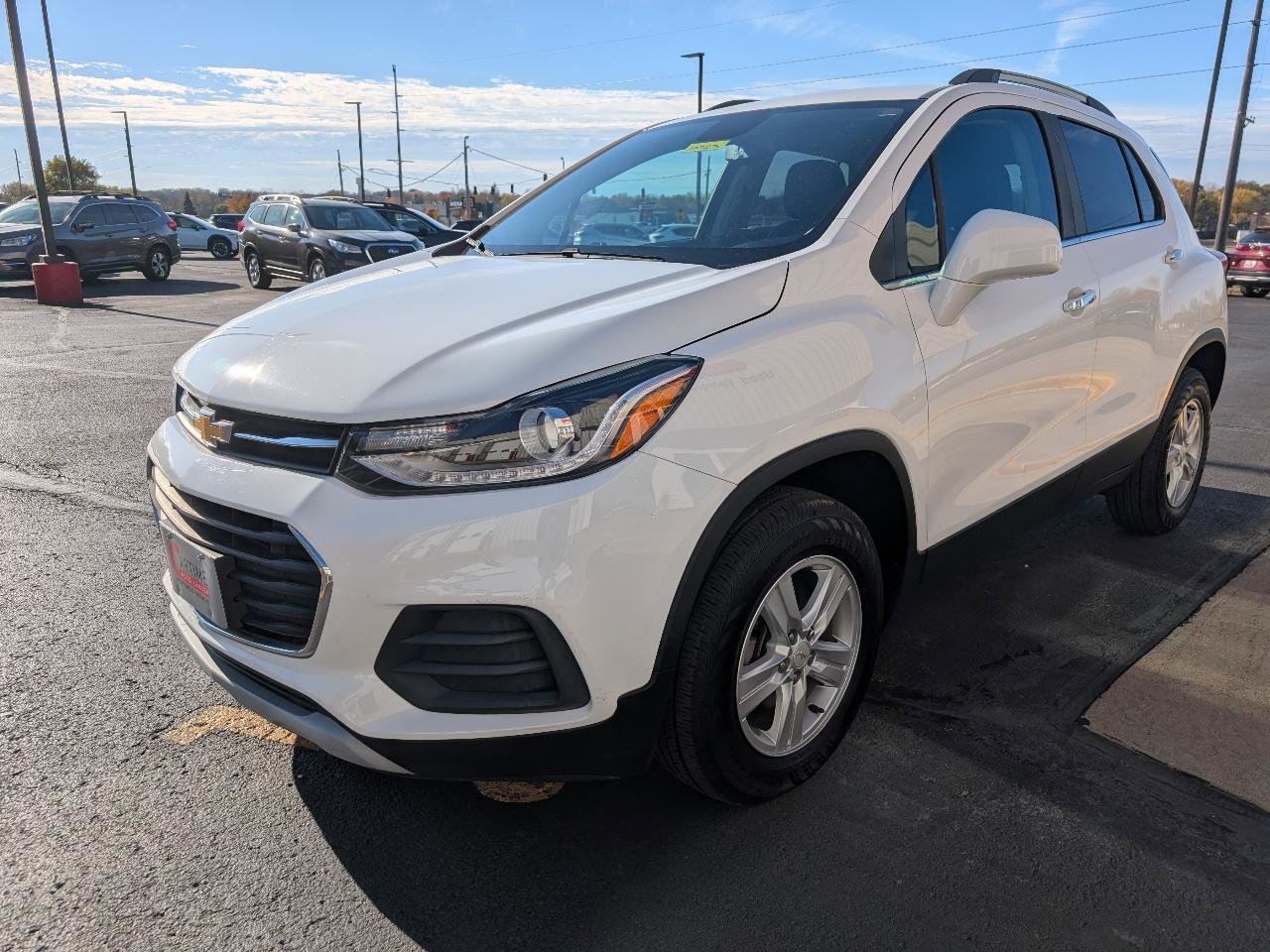Used 2020 Chevrolet Trax LT w/ LT Convenience Package AWD/4WD image 4