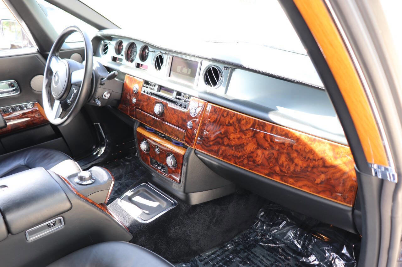 Used 2009 Rolls-Royce Phantom Coupe image 18