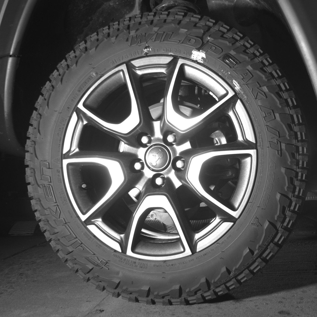 Used 2025 Jeep Compass Trailhawk image 15