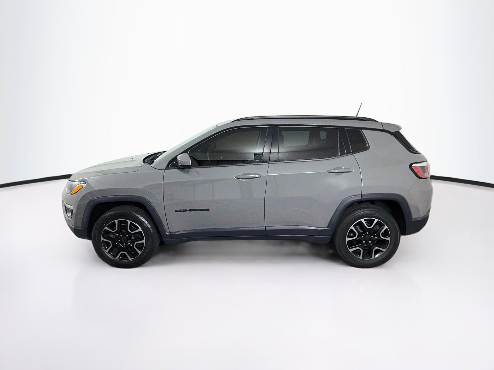 Used 2019 Jeep Compass Sport AWD/4WD image 4