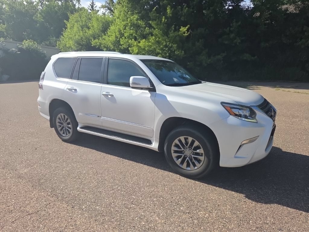 Used 2016 Lexus GX 460 Luxury AWD/4WD image 24