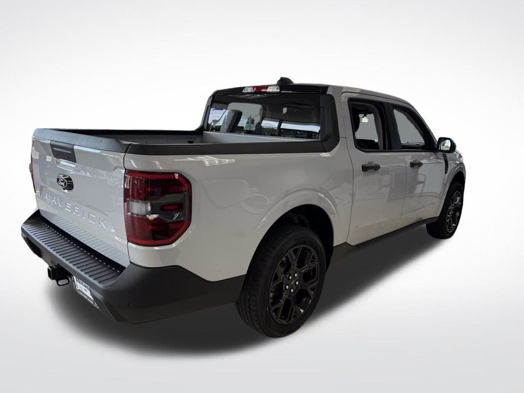 New 2025 Ford Maverick XLT w/ XLT Luxury Package image 5
