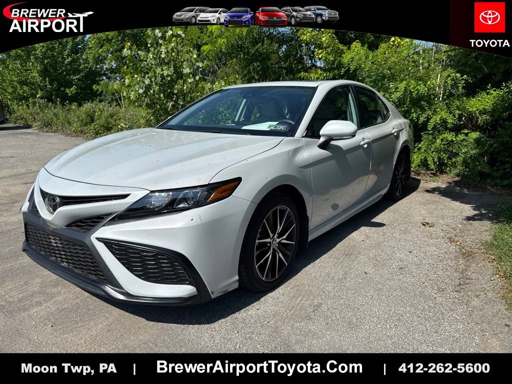 Used 2023 Toyota Camry SE w/ Cold Weather Package