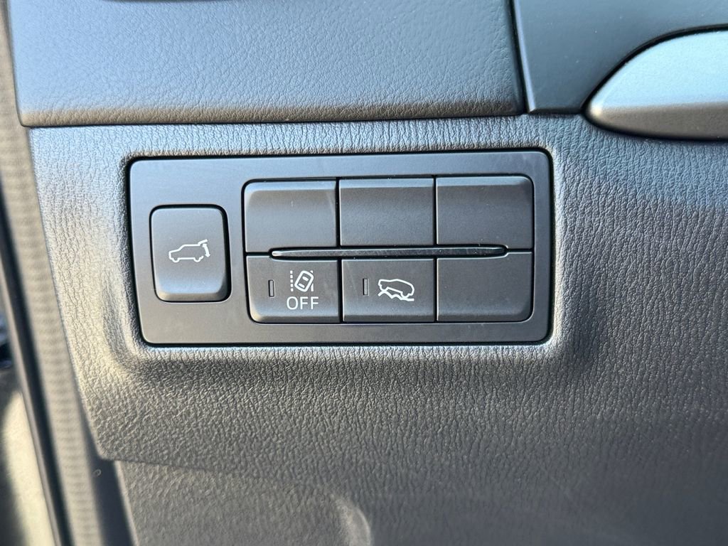 Used 2023 MAZDA CX-9 Touring image 25