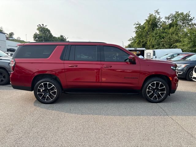 Used 2021 Chevrolet Suburban RST w/ Rear Media and Nav Package AWD/4WD image 6