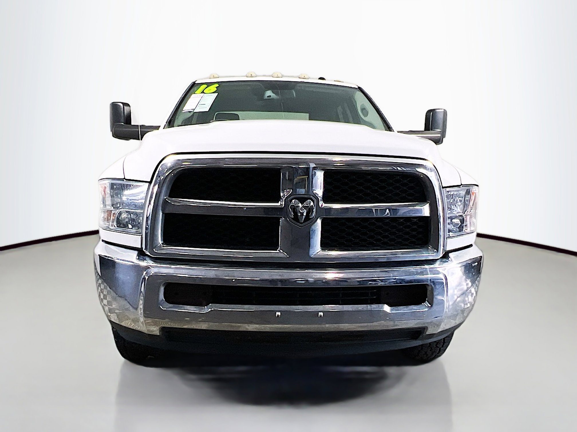 Used 2016 RAM 2500 Tradesman w/ Chrome Appearance Group AWD/4WD image 11