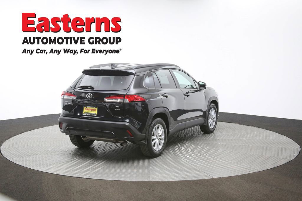 Used 2022 Toyota Corolla Cross LE image 39