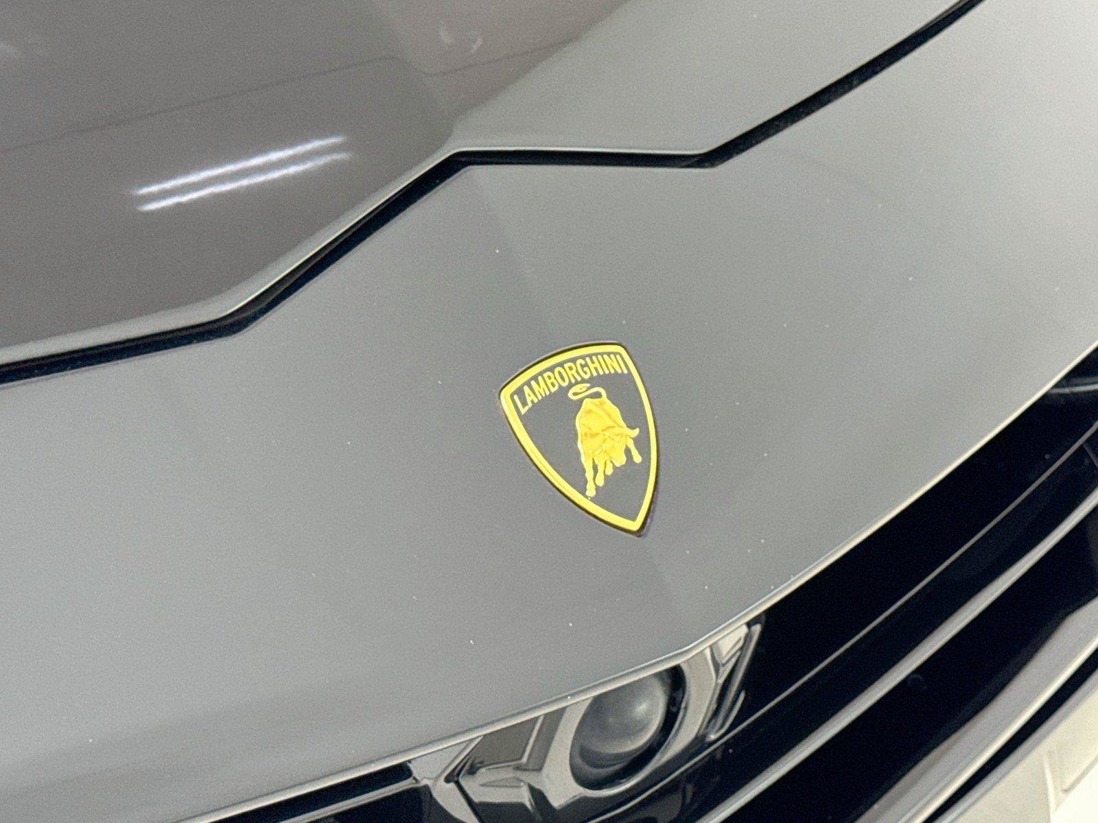 Used 2023 Lamborghini Urus S AWD/4WD image 36