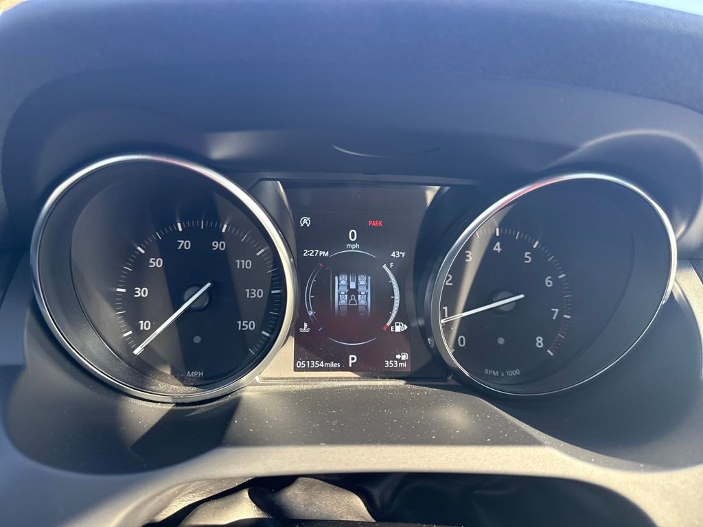 Used 2019 Land Rover Range Rover Evoque SE Premium image 22