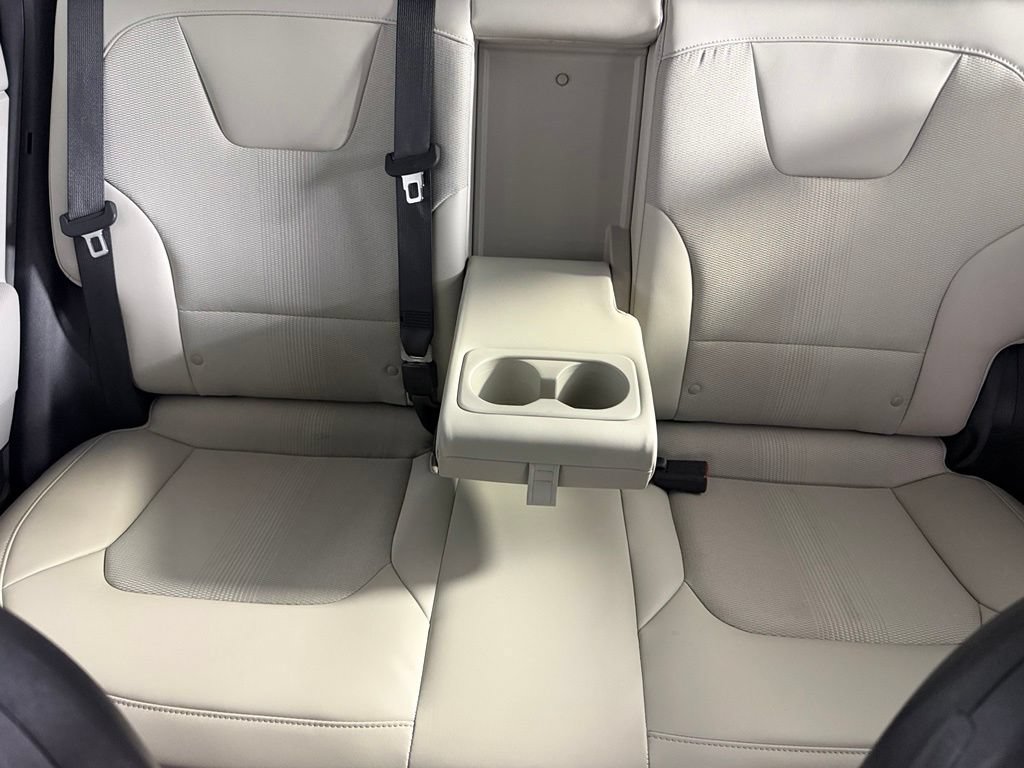 Used 2023 Kia Niro Wind FWD image 17
