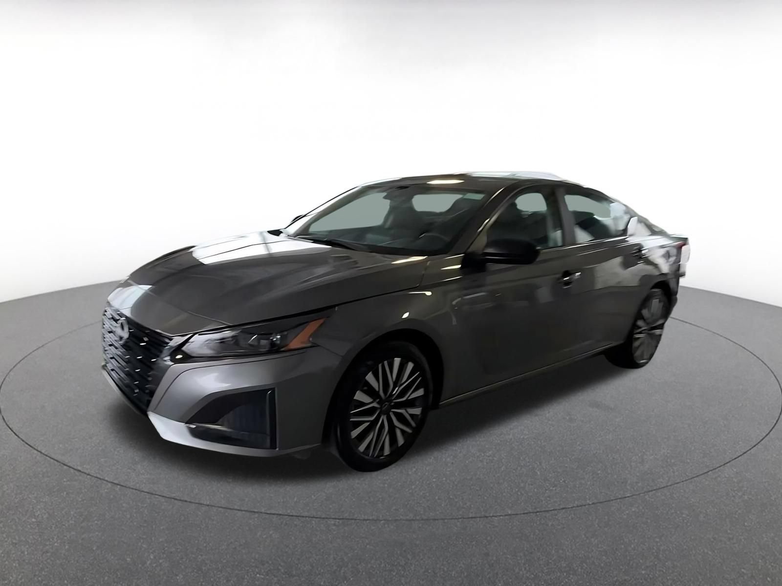 Used 2026 Nissan Altima 2.5 SV FWD image 7