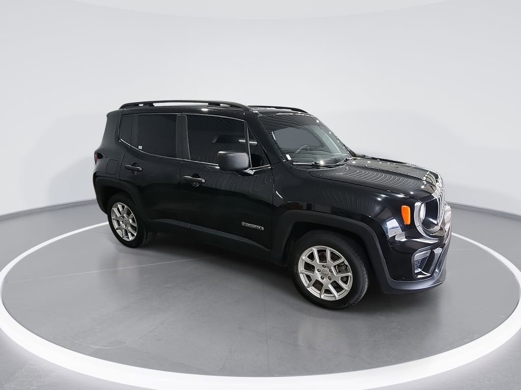 Used 2020 Jeep Renegade Sport w/ Sport Appearance Group image 2