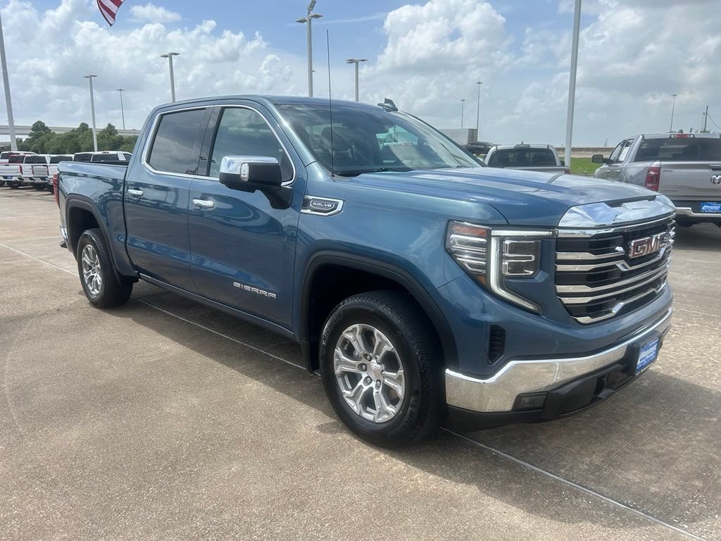 Used 2024 GMC Sierra 1500 SLT RWD image 3