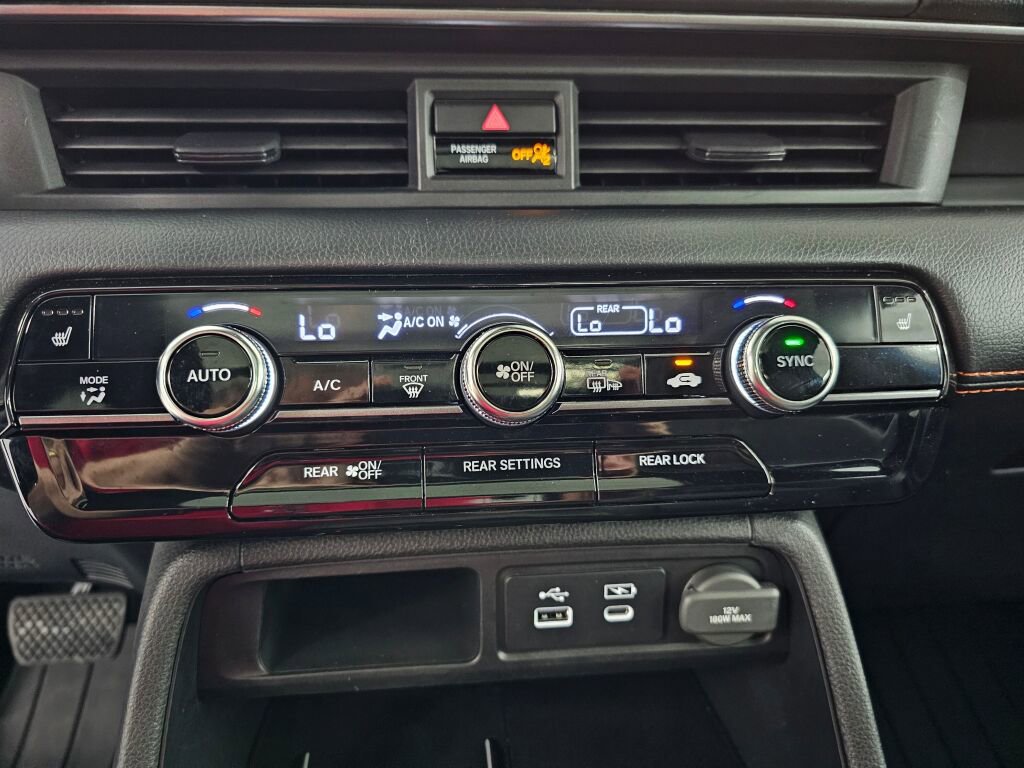 Certified 2023 Honda Pilot TrailSport image 28