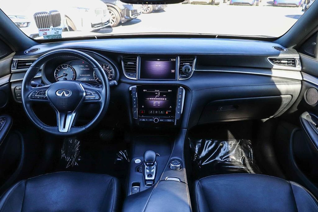 Used 2022 INFINITI QX50 Luxe w/ Appearance Package image 13