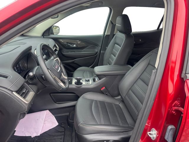 Used 2024 GMC Terrain Denali w/ Denali Premium Package image 10