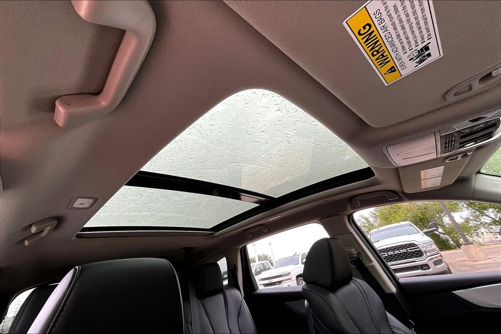 Used 2025 Acura MDX Base image 25