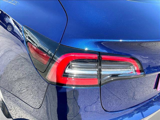 Used 2019 Tesla Model 3 Standard Range Plus RWD image 30