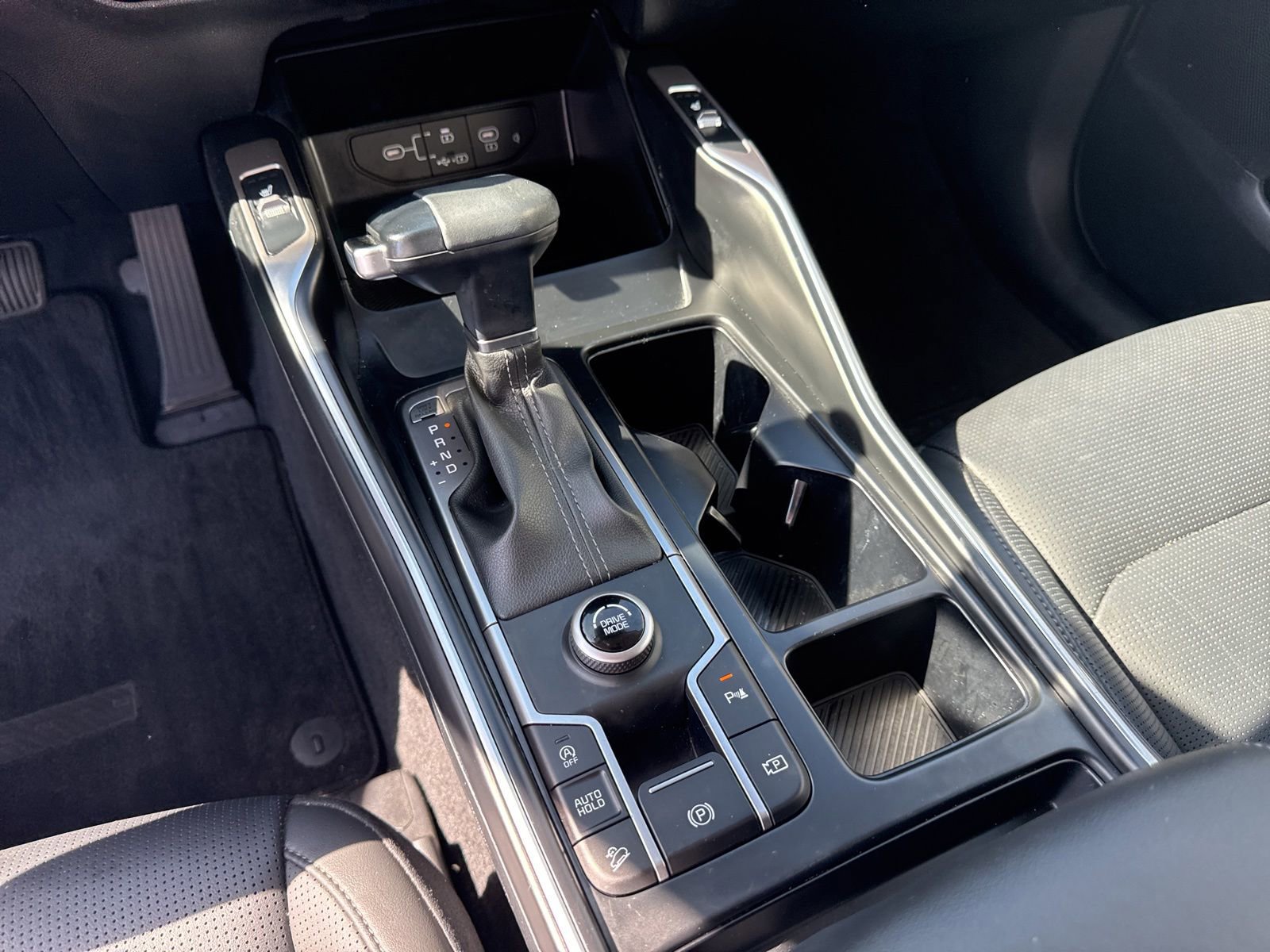 Used 2025 Kia Sorento S w/ Panoramic Sunroof Package FWD image 29