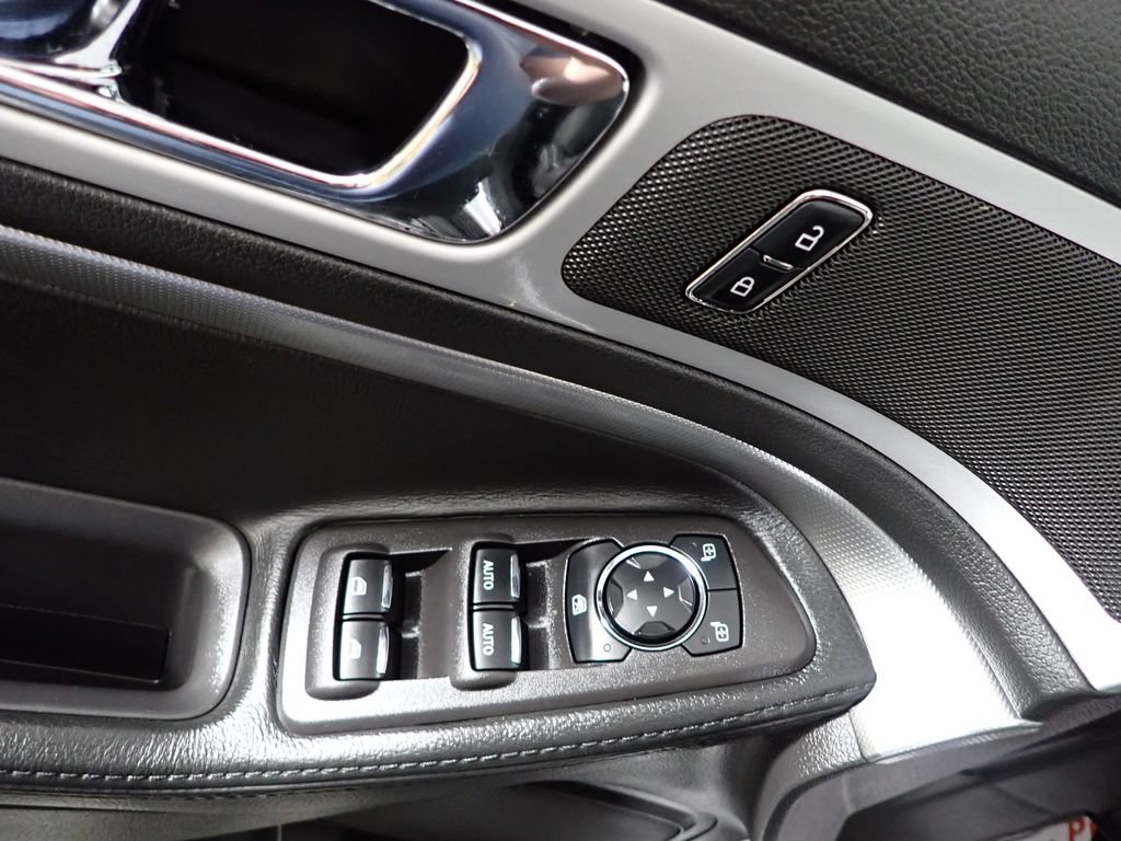 Used 2013 Ford Explorer XLT FWD image 19