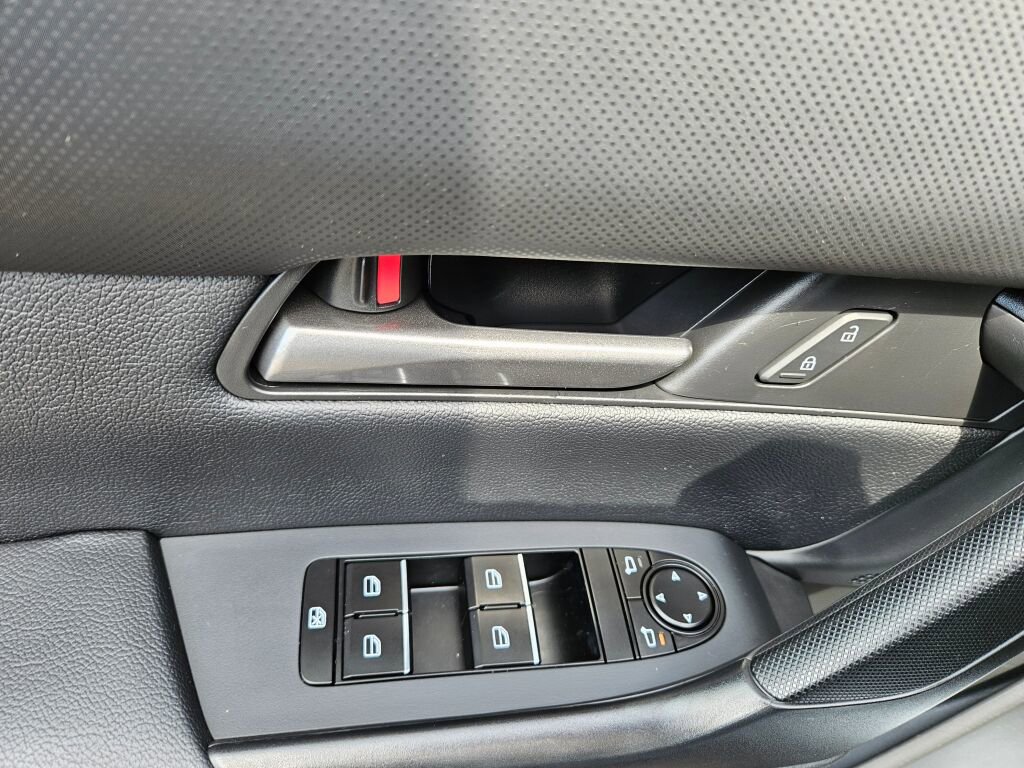 Certified 2024 MAZDA CX-50 AWD 2.5 S w/ Cargo Package image 15