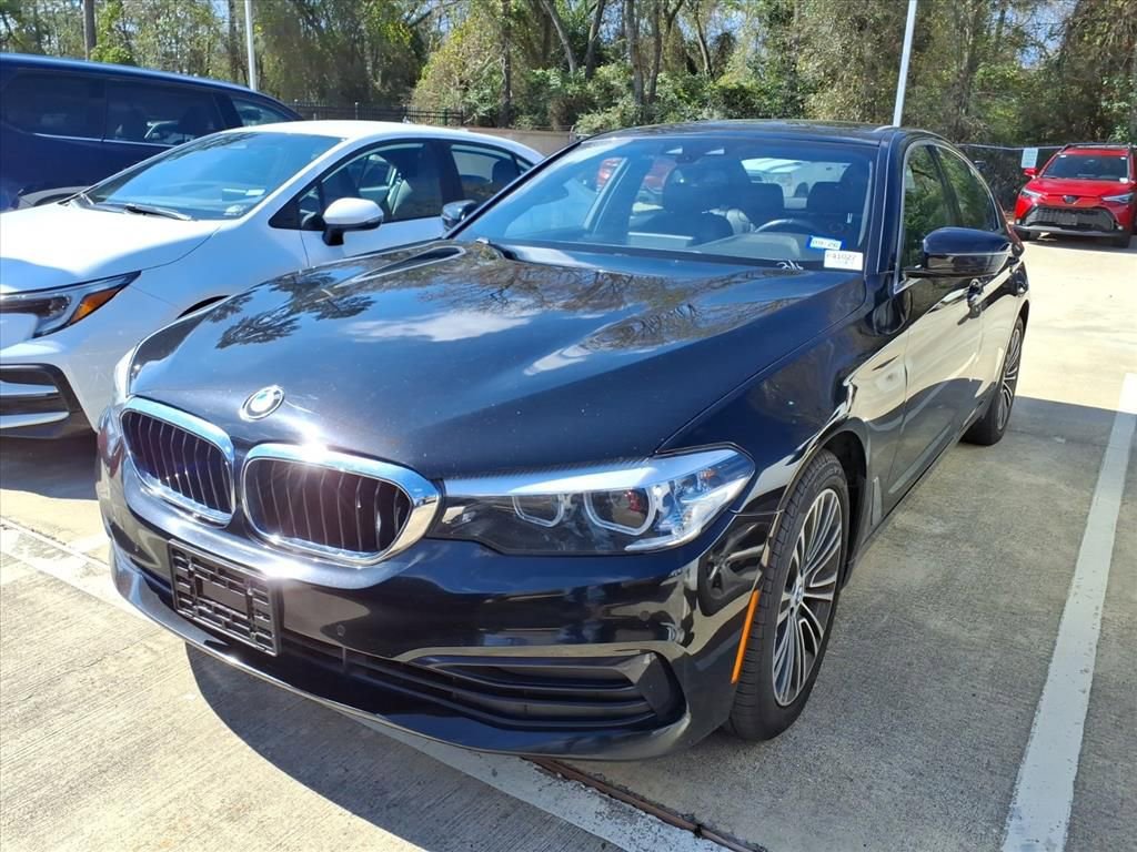 Used 2019 BMW 530i xDrive w/ Convenience Package image 4