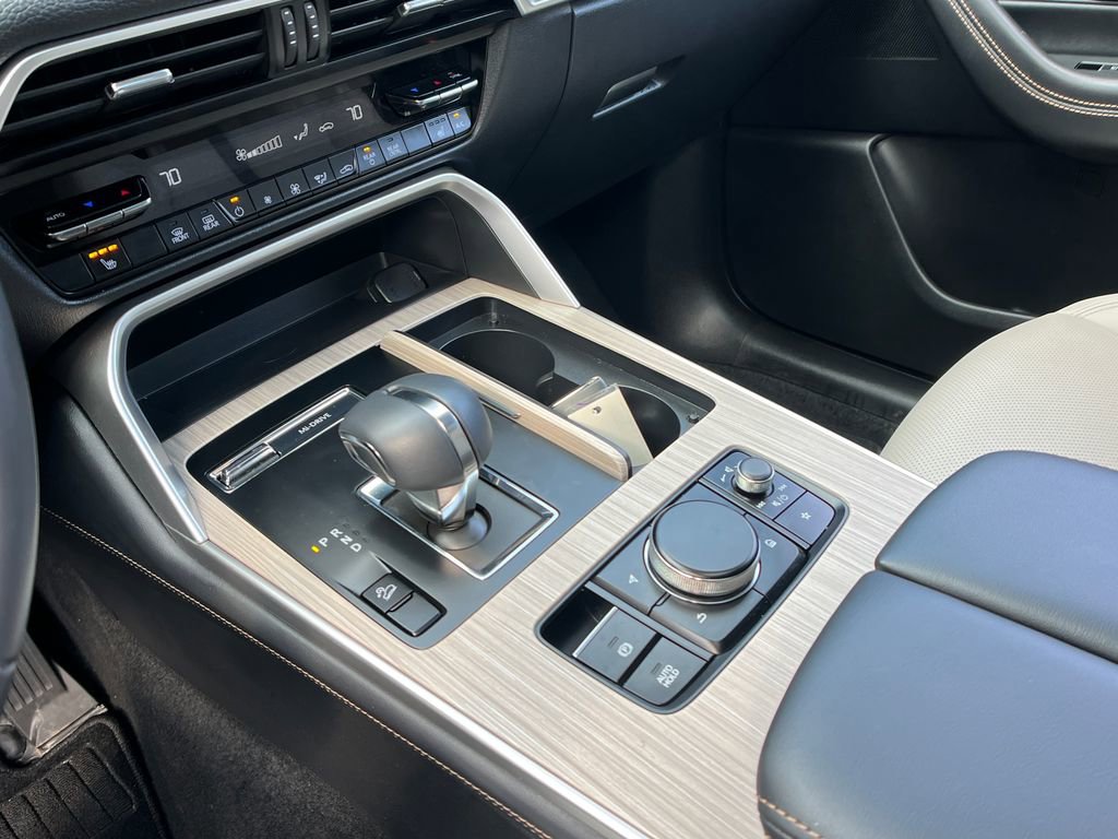 Used 2025 MAZDA CX-90 3.3 Turbo w/ Preferred Package image 19