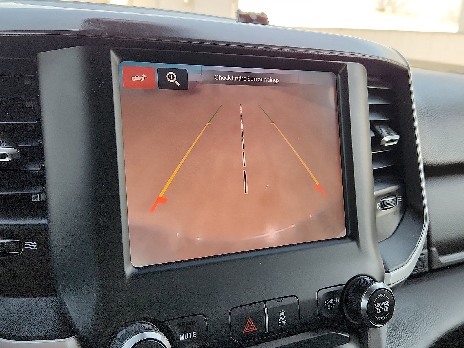 Used 2024 RAM 3500 Big Horn image 12