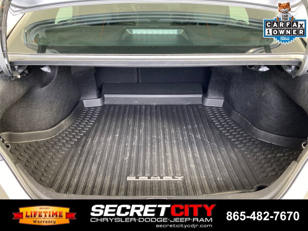 Used 2025 Toyota Camry XSE FWD image 28