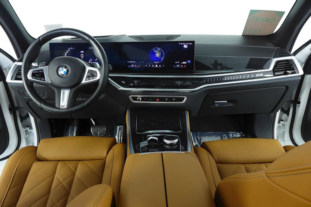 Used 2024 BMW X5 sDrive40i w/ M Sport Package RWD image 25