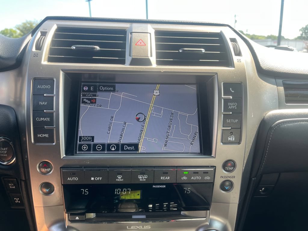 Used 2021 Lexus GX 460 Premium w/ Accessory Package AWD/4WD image 16