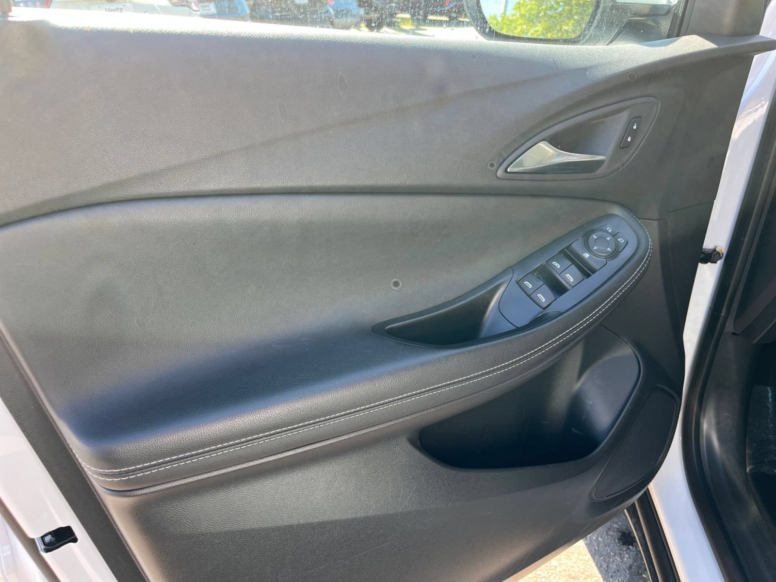 Used 2025 Buick Encore GX Preferred FWD image 18