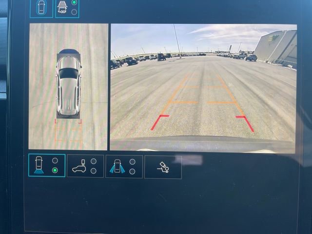 Used 2025 GMC Acadia Elevation image 29