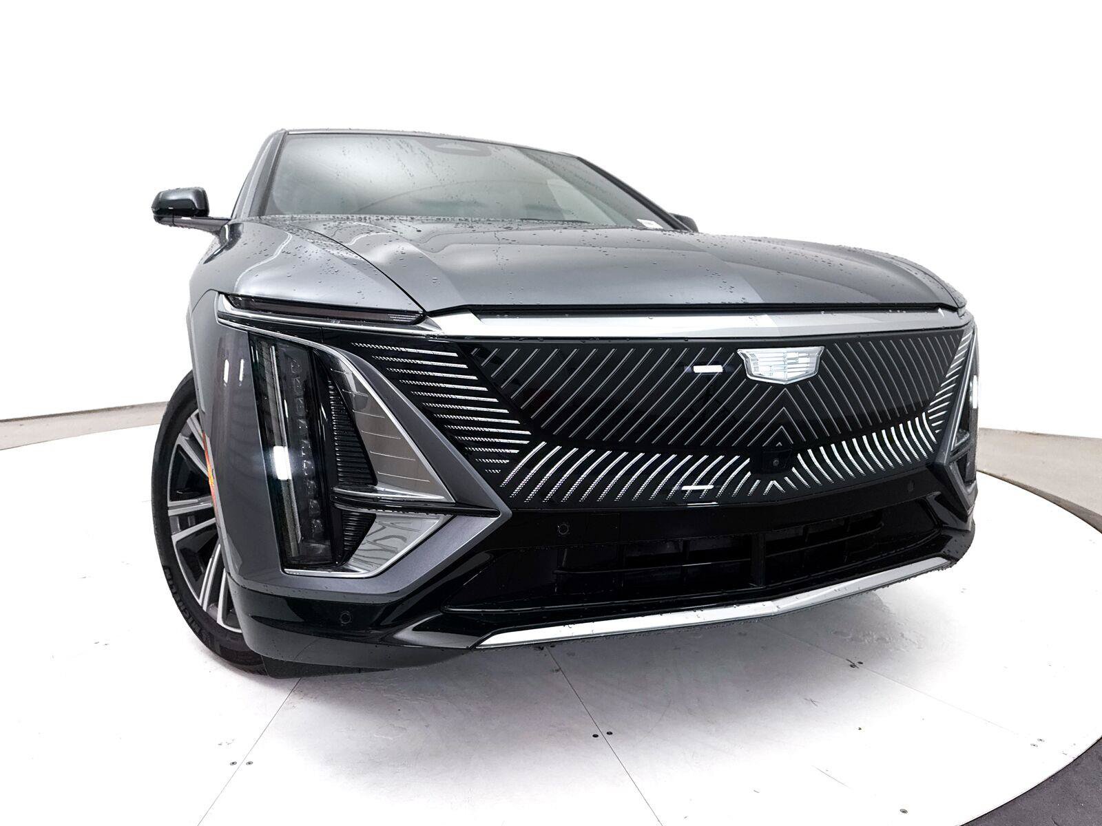 Used 2023 Cadillac Lyriq 2WD image 8