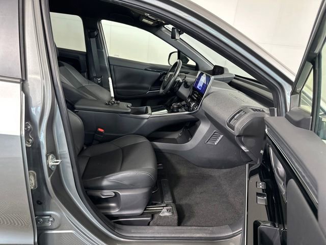 Used 2023 Subaru Solterra AWD image 28
