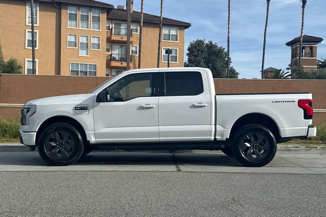 Used 2024 Ford F150 Lightning Flash image 7