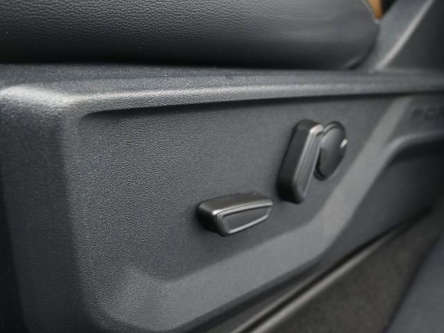 New 2026 Ford F350 Lariat image 14