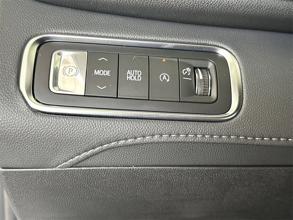 New 2025 Buick Enclave Sport Touring w/ Power Package image 20