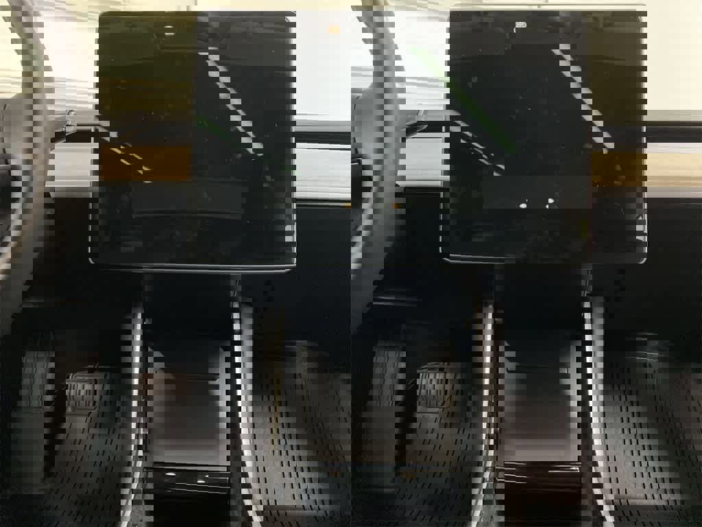 Used 2018 Tesla Model 3 Long Range image 23