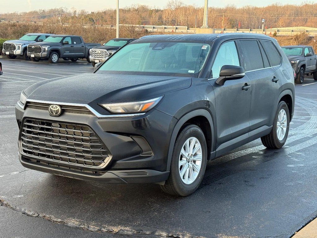 Certified 2025 Toyota Grand Highlander AWD image 9