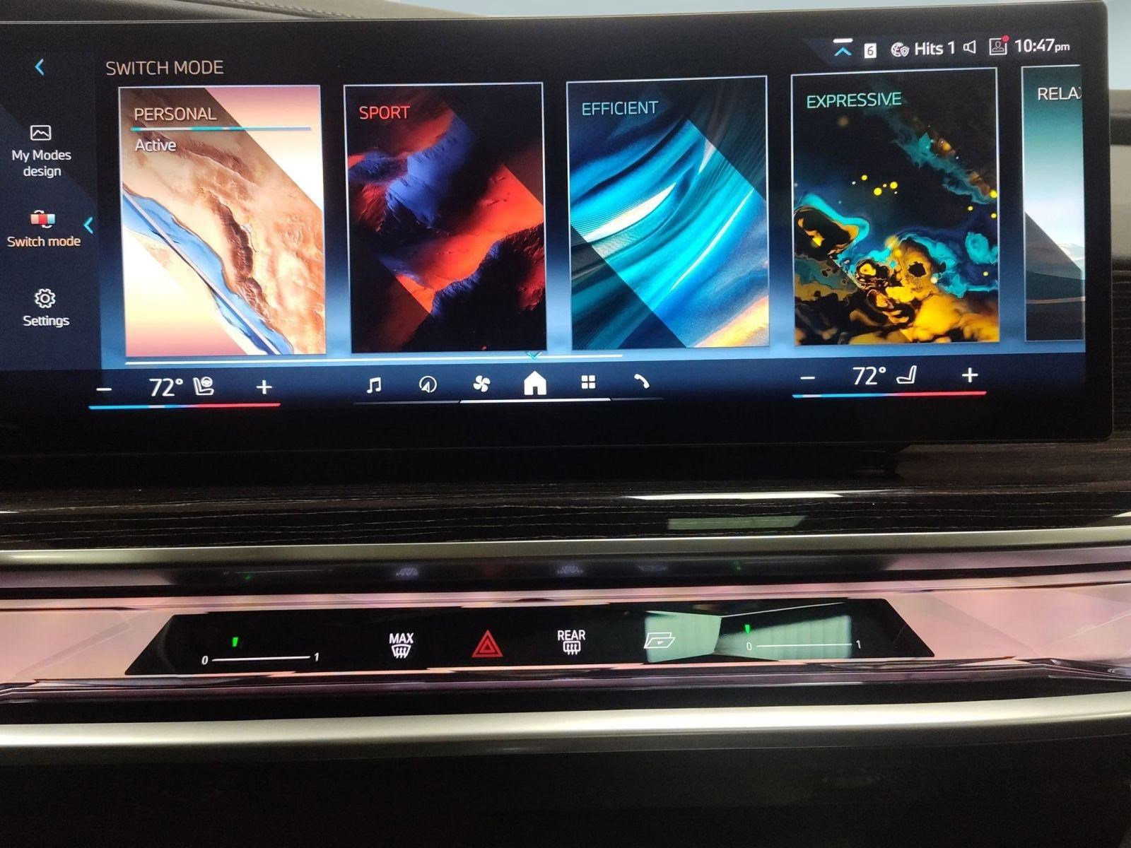 Used 2026 BMW 750e xDrive image 22