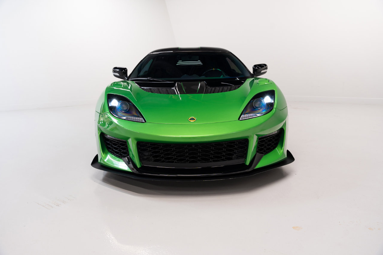 Used 2021 Lotus Evora image 2