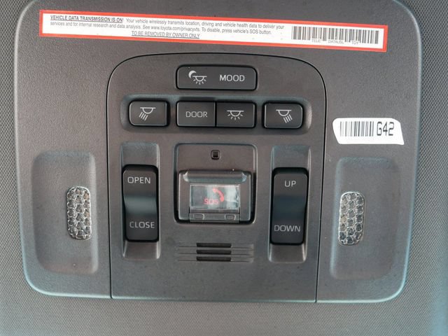 Used 2022 Toyota Avalon Touring FWD image 34