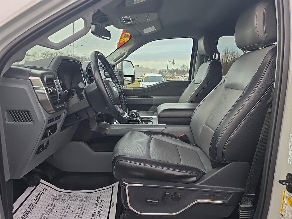 Used 2023 Ford F150 Lariat w/ Max Trailer Tow Package image 18