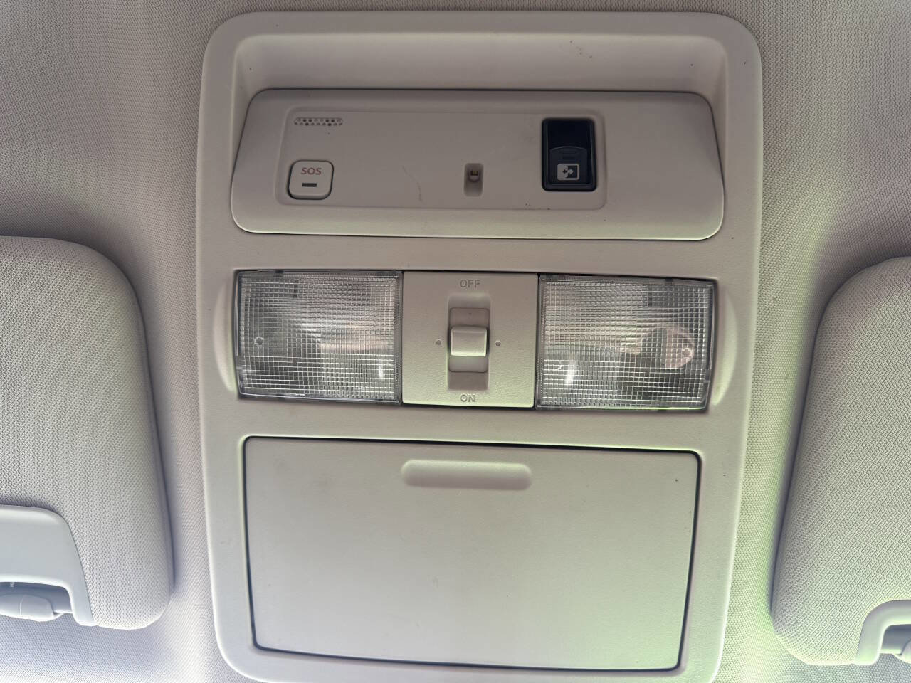 Used 2016 Nissan Titan PRO-4X AWD/4WD image 23