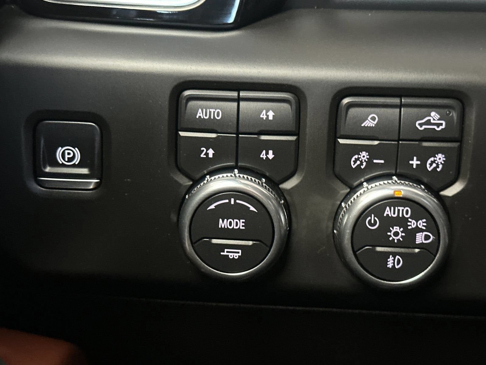 Used 2026 GMC Sierra 1500 Denali Ultimate AWD/4WD image 31